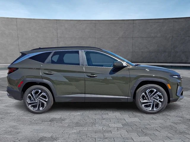 New 2026 Green Hyundai SEL Plus image 8