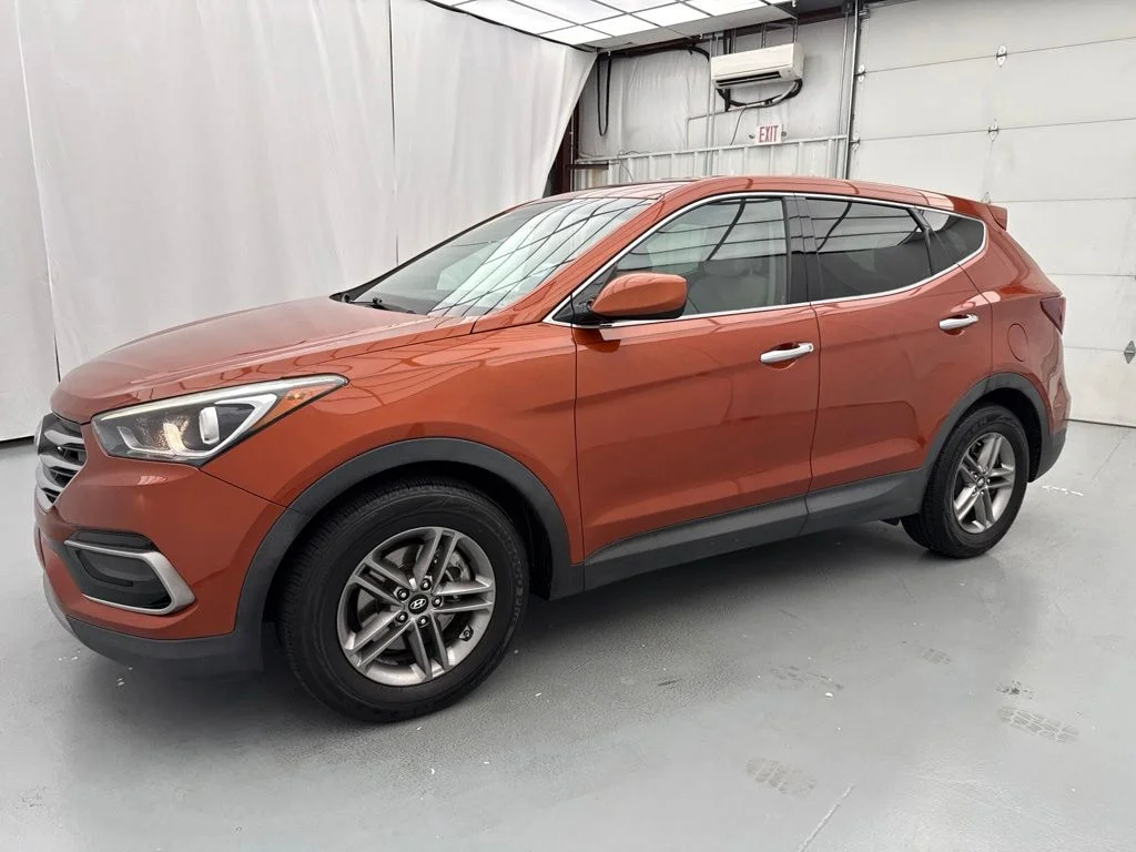 Used 2017 Copper Hyundai 2.4 Base image 3