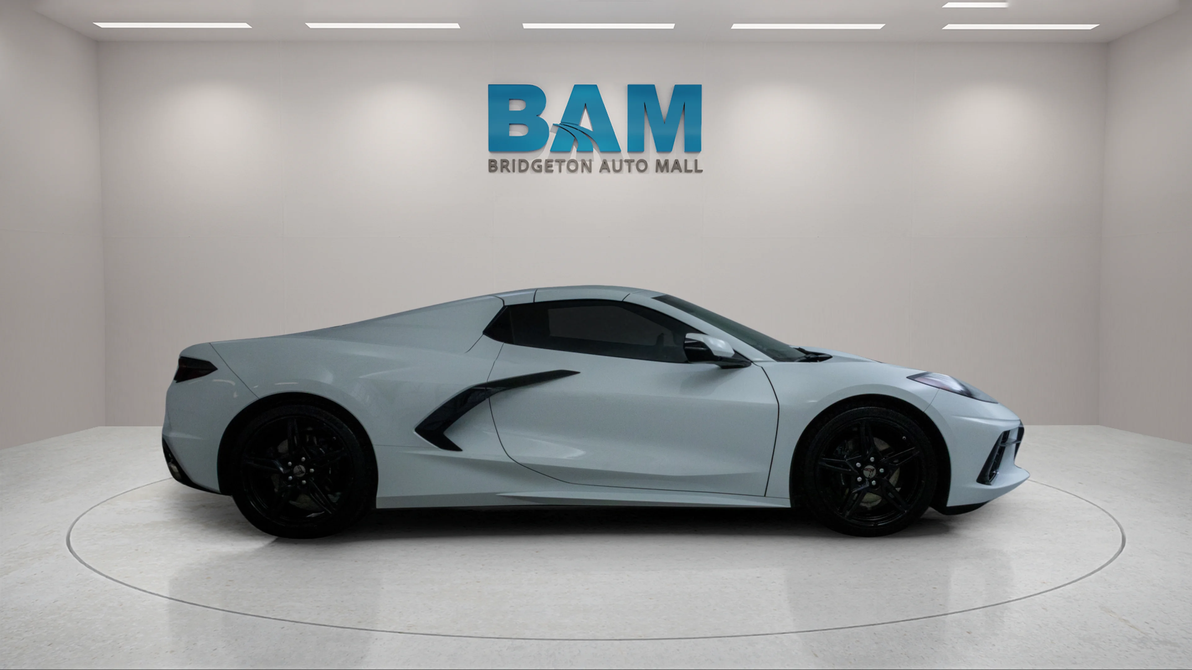 Used 2025 Arctic White Chevrolet 1LT image 8