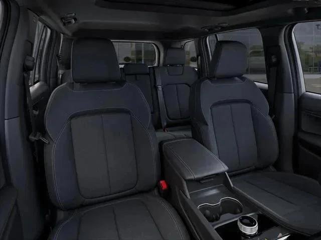 2025 Jeep Grand Cherokee Laredo - Photo 57