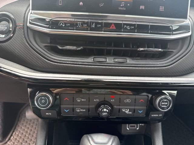 Used 2025 Silver Jeep Trailhawk image 16