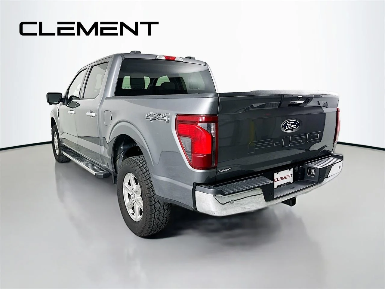 Used 2024  Ford XLT image 10