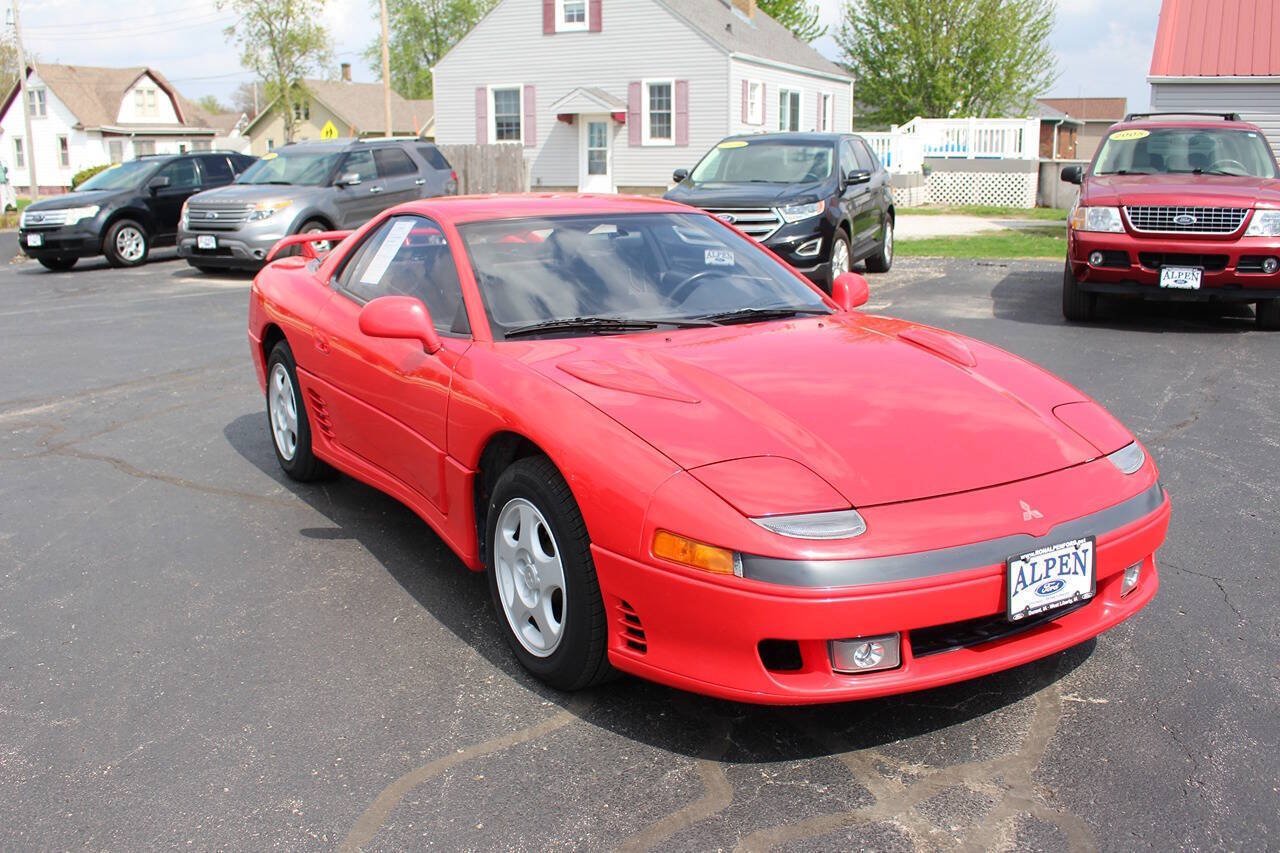 Used 1991 Morocco Red Pearl Metallic Mitsubishi SL 2dr Hatchback image 3