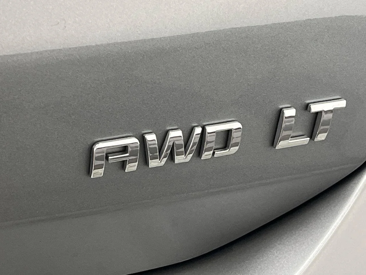 Certified Used 2024 Sterling Gray Metallic Chevrolet LT image 29