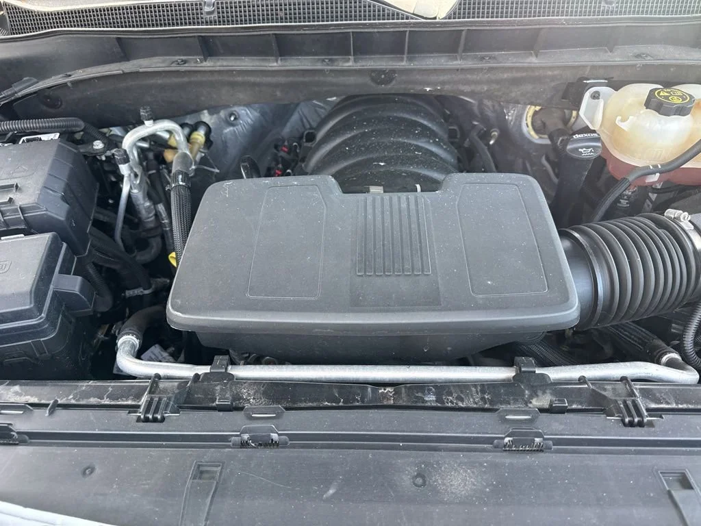 Used 2023 Summit White Chevrolet Premier image 34