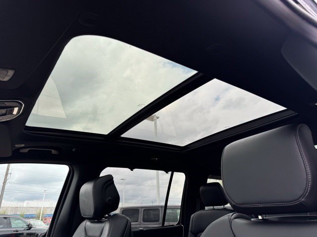 New 2026 High Gloss Black Exterior Paint Jeep Limited Reserve image 28
