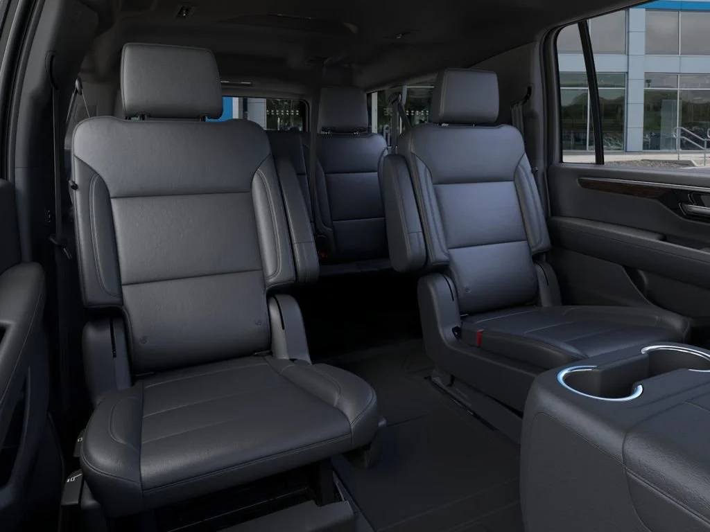 New 2026 Summit White Chevrolet Z71 image 17