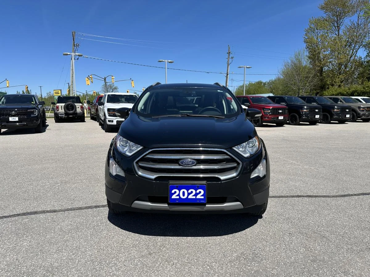 Used 2022 Black Ford Titanium 4wd image 2