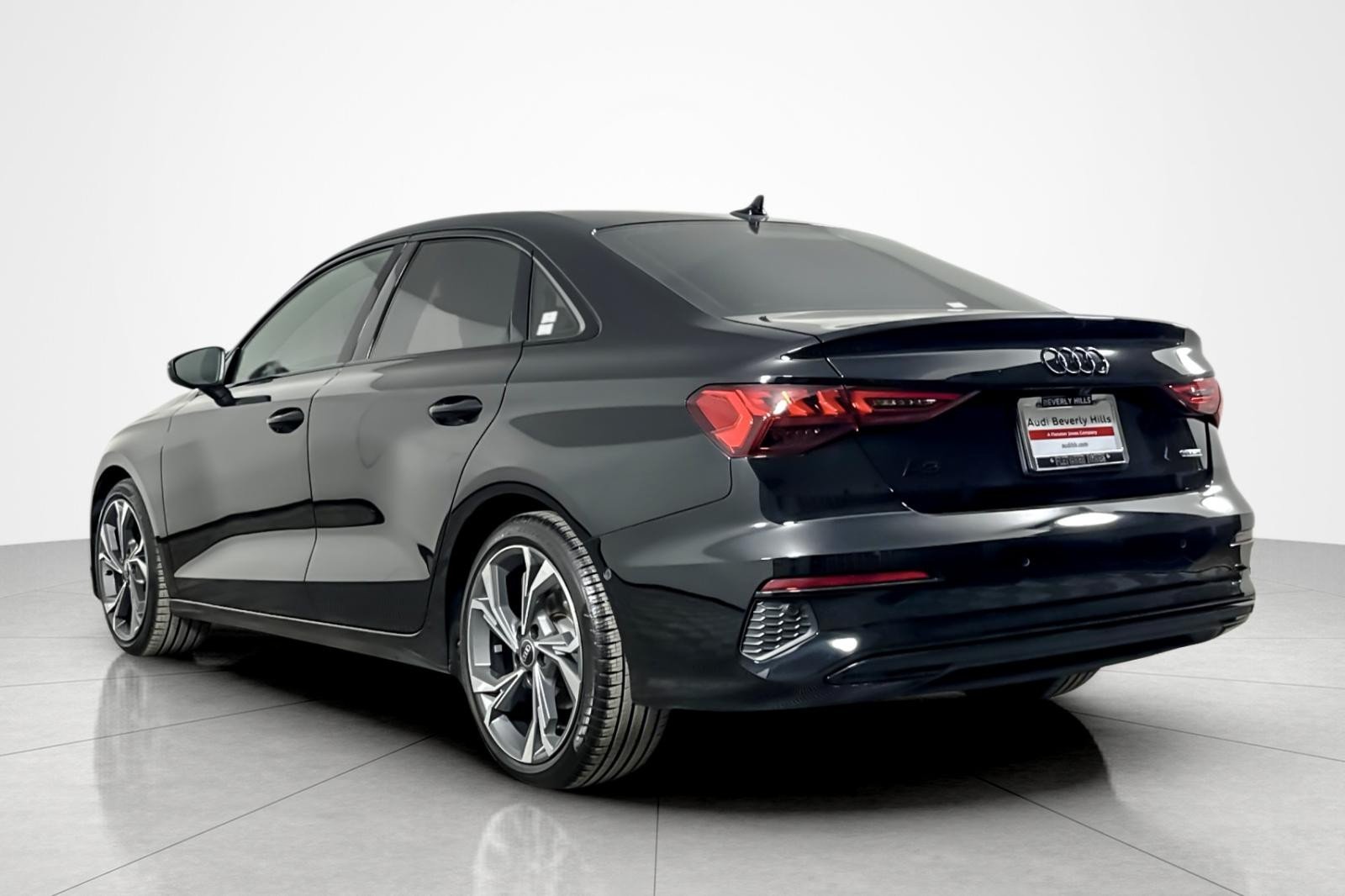 Used 2023 Brilliant Black Audi Premium 40 TFSI quattro image 3
