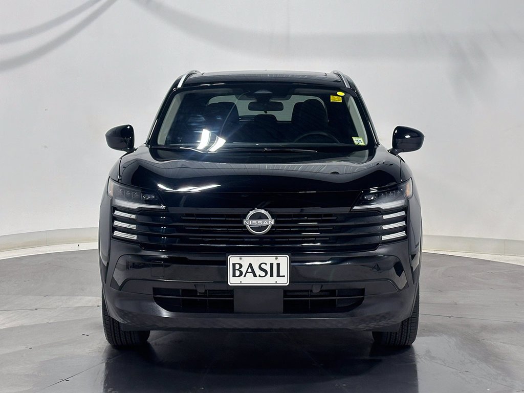 Used 2026  Nissan SV image 9