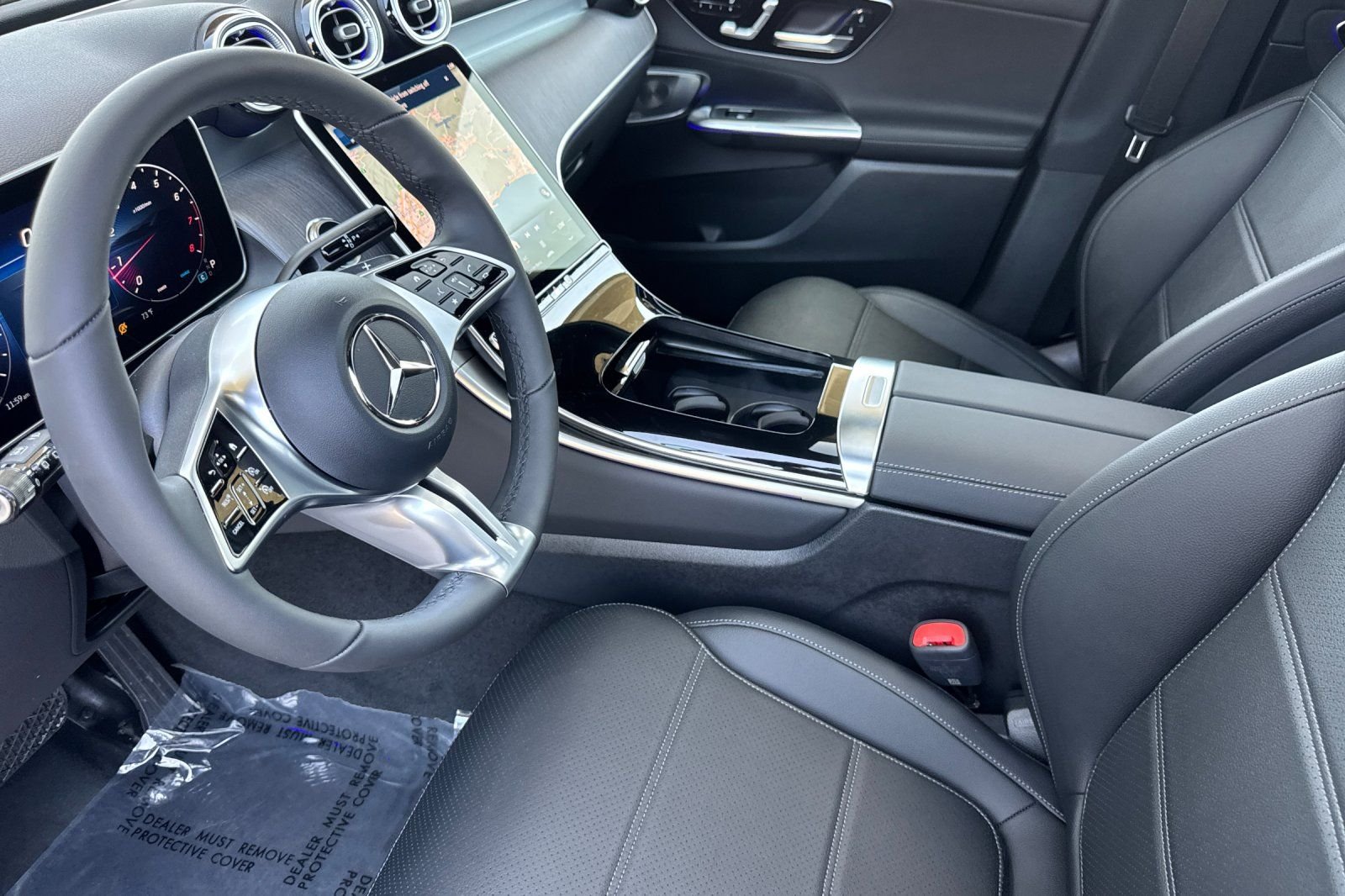 New 2026 Black Mercedes-Benz GLC 300 image 11