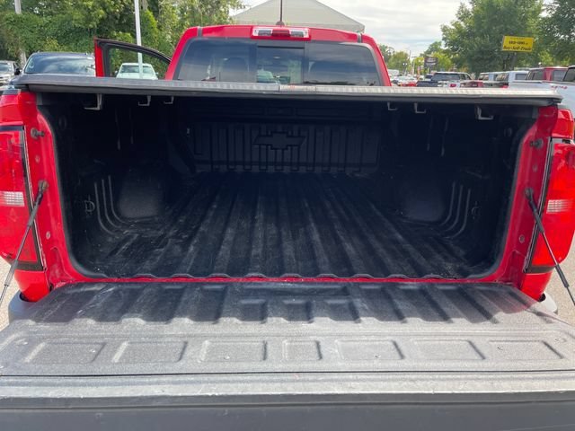 Used 2020 Red Chevrolet 4WD Z71 image 21