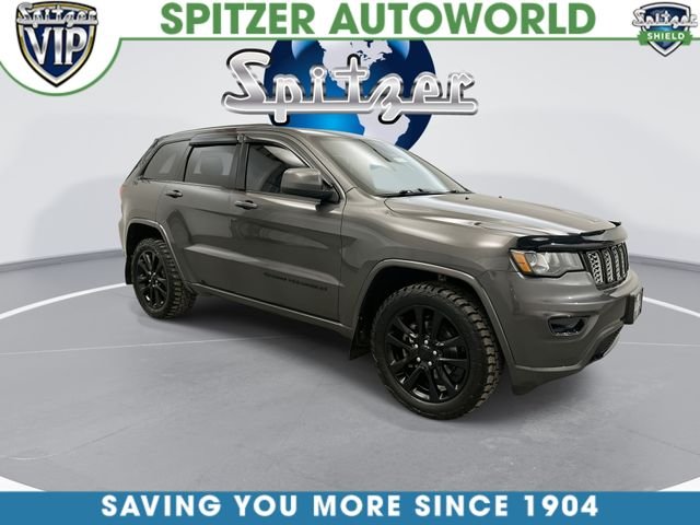 Used 2019 Gray Jeep Altitude image 2