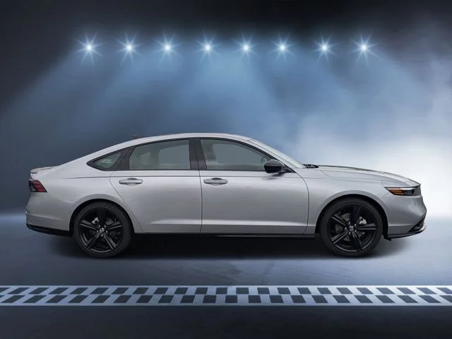 New 2026 Solar Silver Metallic Honda Sport-L image 2