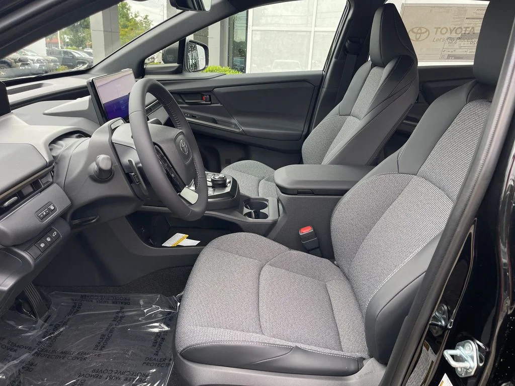 New 2026 Midnight Black Metallic Toyota XLE image 11
