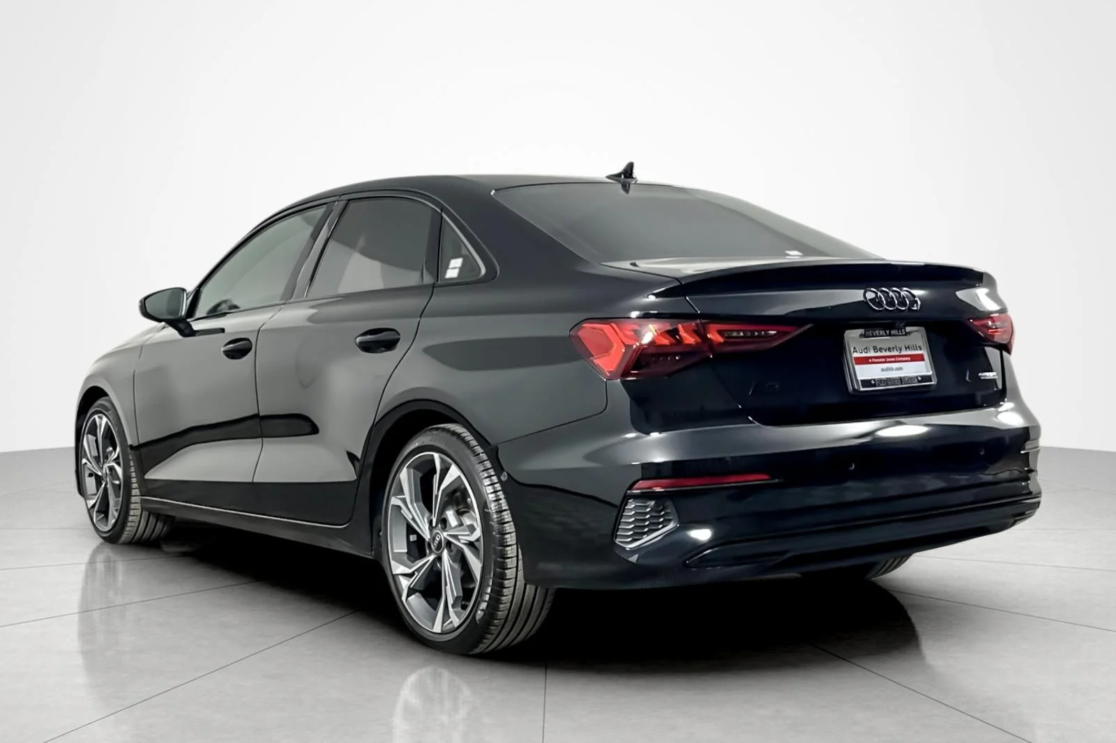 Used 2023 Brilliant Black Audi Premium 40 TFSI quattro image 3