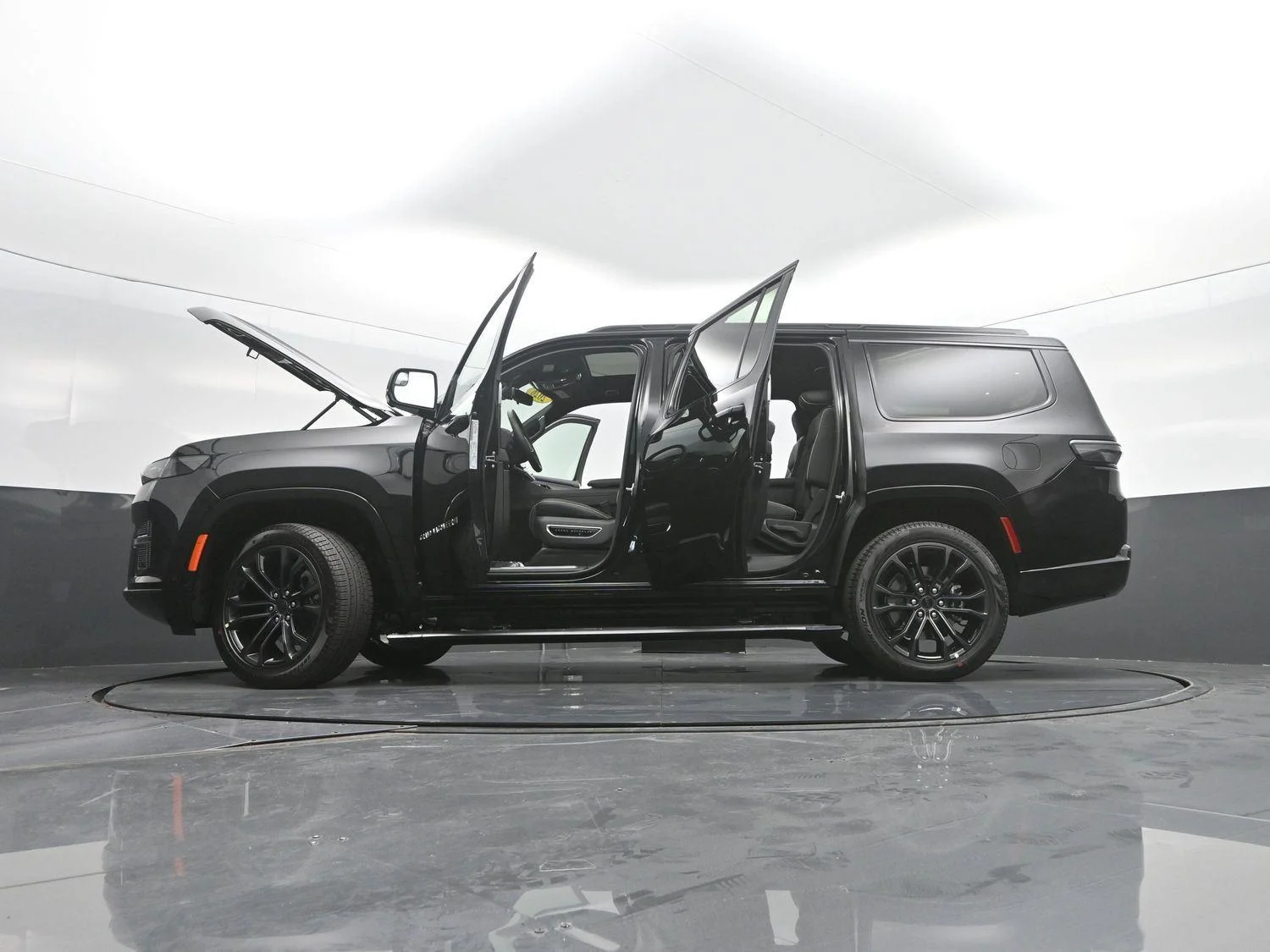 New 2026 High Gloss Black Jeep Summit Reserve image 51