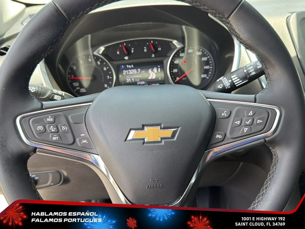 Used 2024 Summit White Chevrolet LT image 15