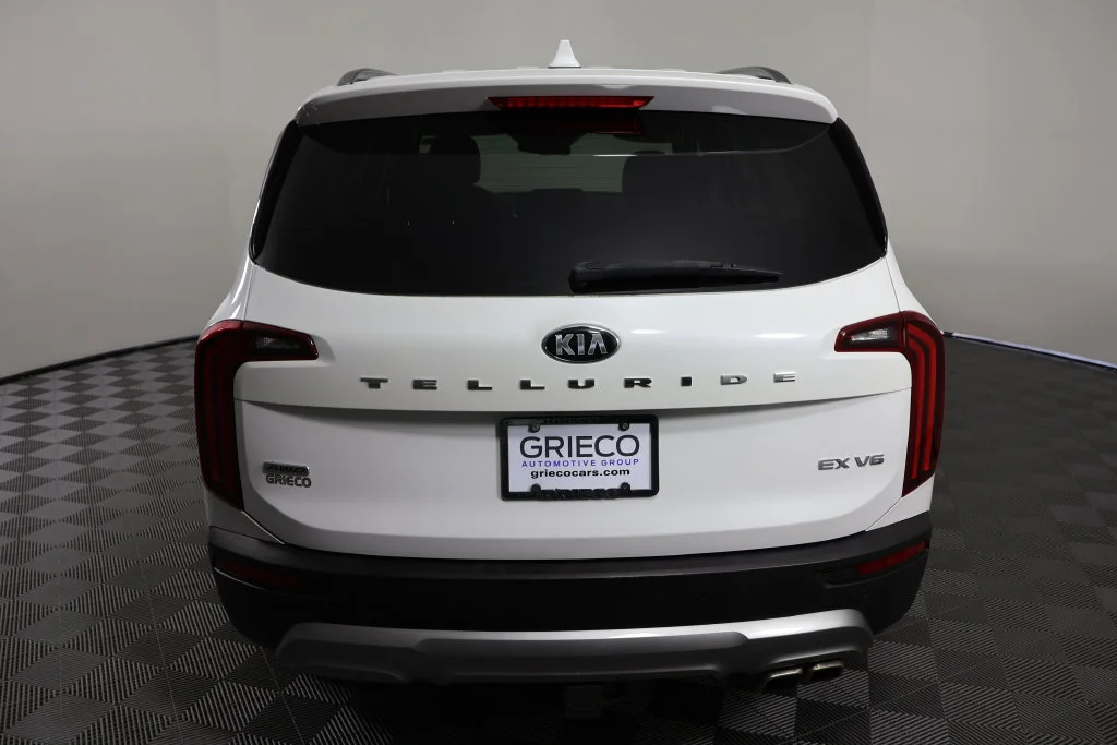 Used 2020 Snow White Pearl Kia EX image 7