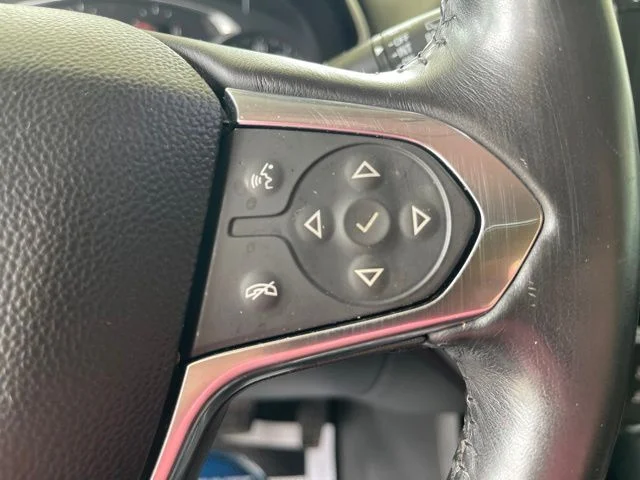 Used 2019 Red Chevrolet LT image 17