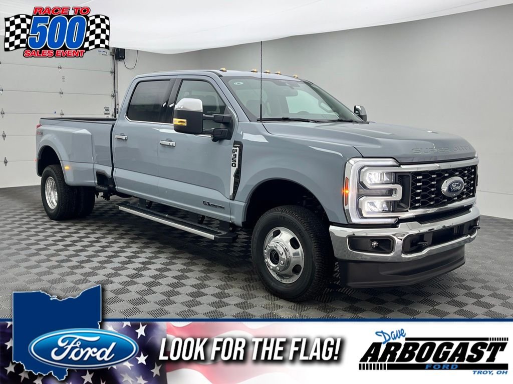 New 2026 Gray Ford Lariat image 1