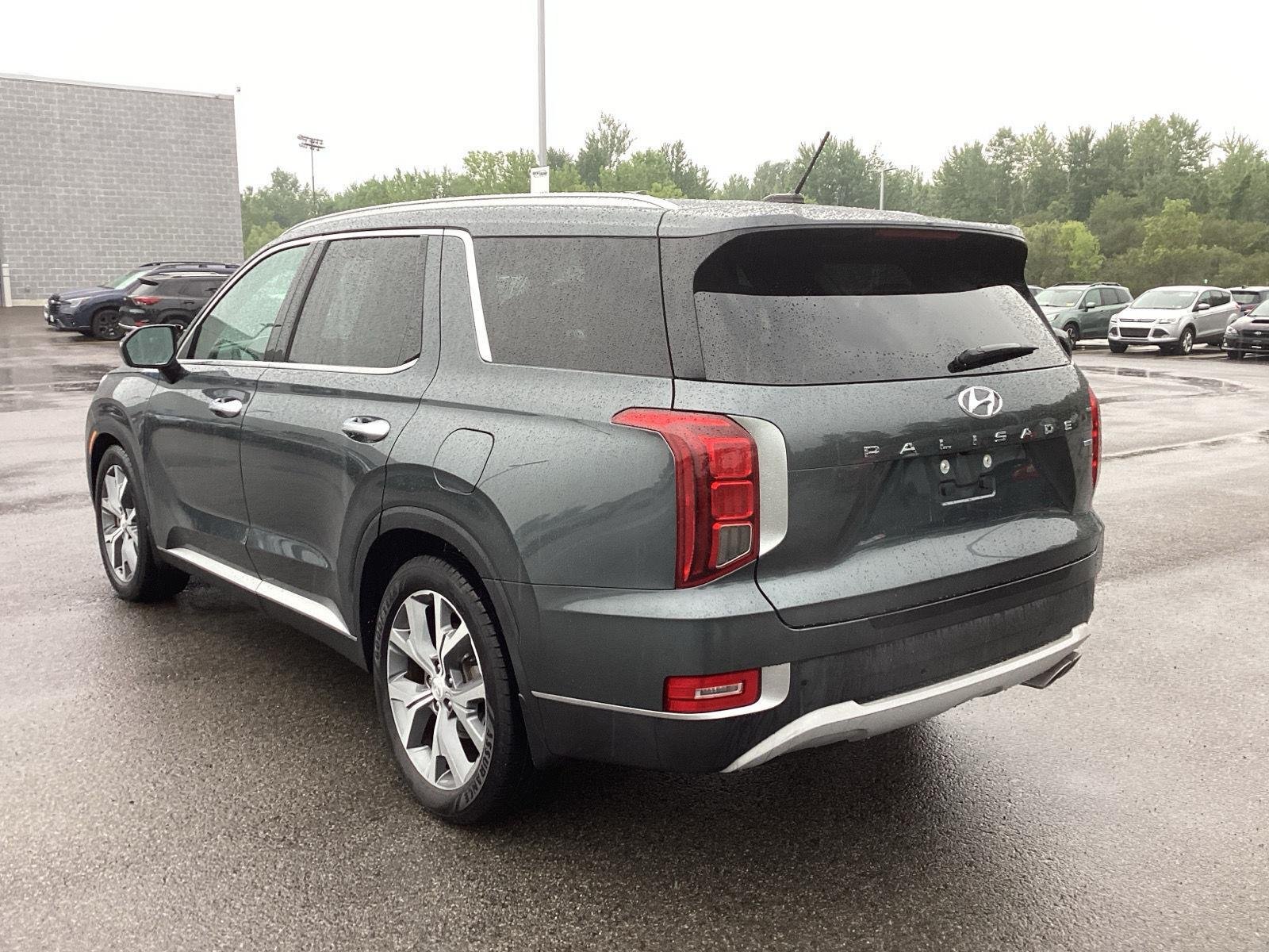 Used 2022 Steel Graphite Hyundai SEL image 5