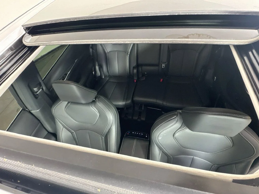 Certified Used 2027 White INFINITI PURE image 29