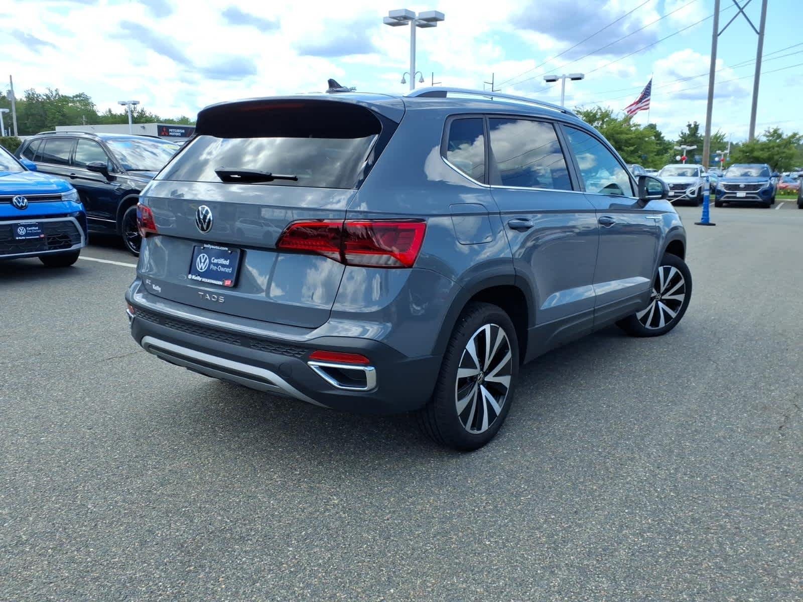 Certified Used 2024 Pure Gray Volkswagen SE image 5