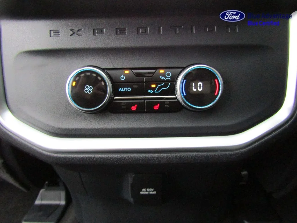 Certified Used 2025 Stone Blue Metallic Ford Platinum image 30