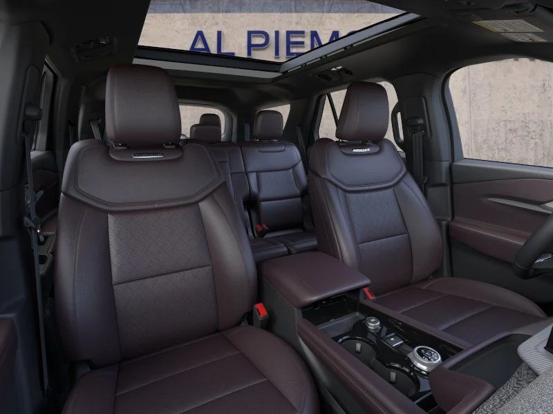 New 2026 Star White Metallic Tri-Coat Ford Platinum™ image 33