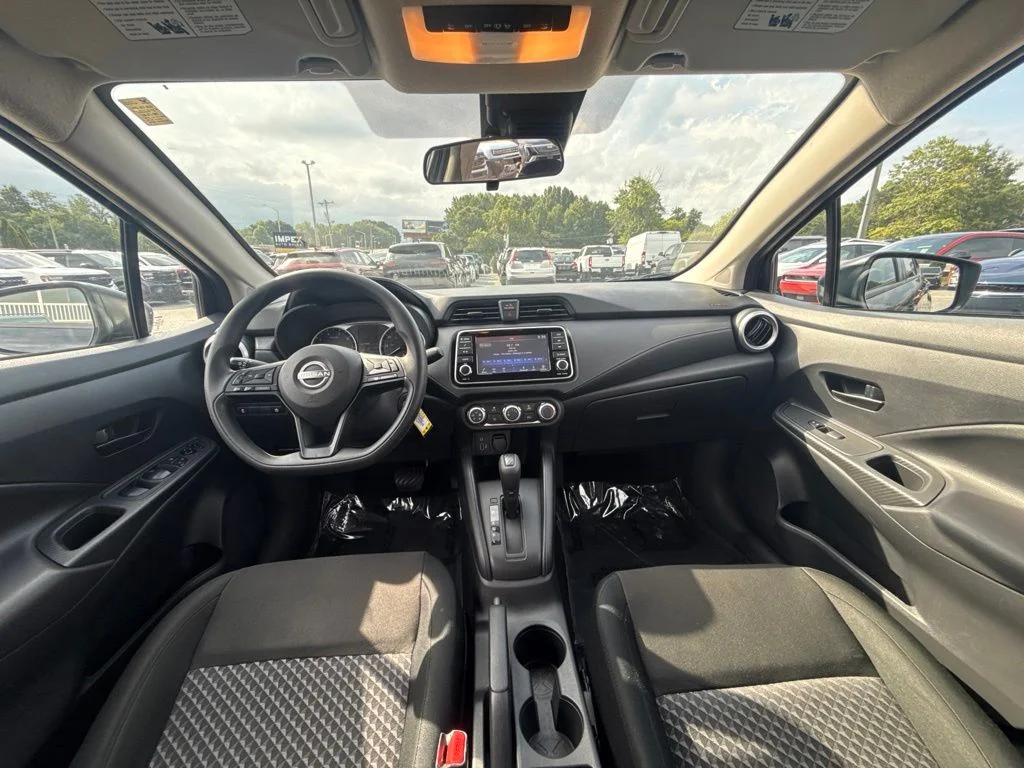 Used 2024 Black Nissan 1.6 S image 8