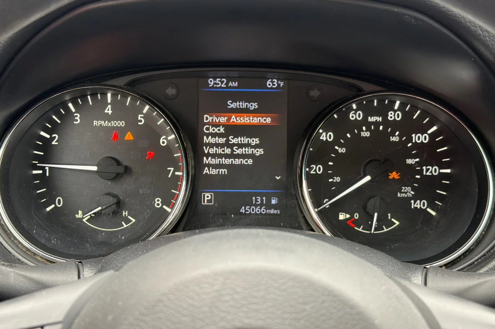 Used 2021 Glacier White Nissan S image 23