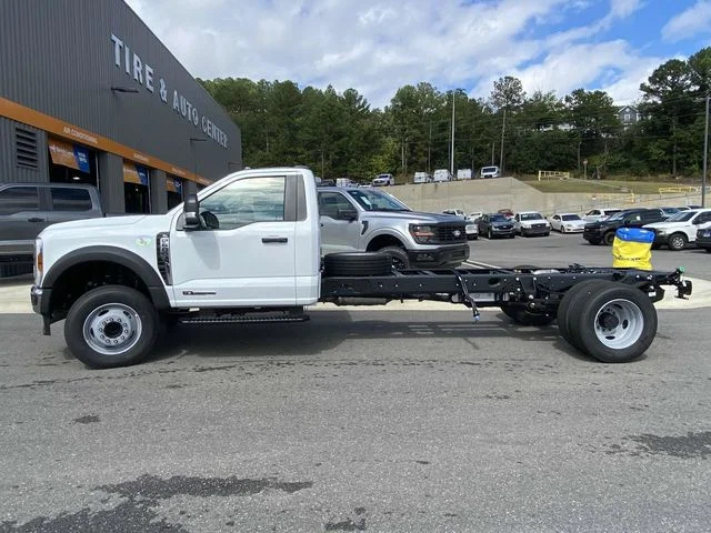 New 2025 White Ford XL image 4