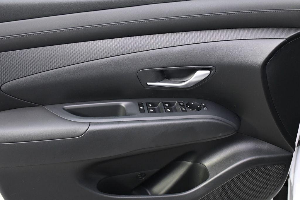 New 2026 White Pearl Hyundai SEL AWD image 22