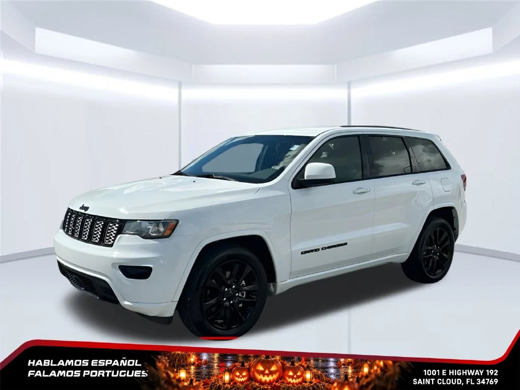 Used 2021 White Jeep Laredo X 4x2 image 2