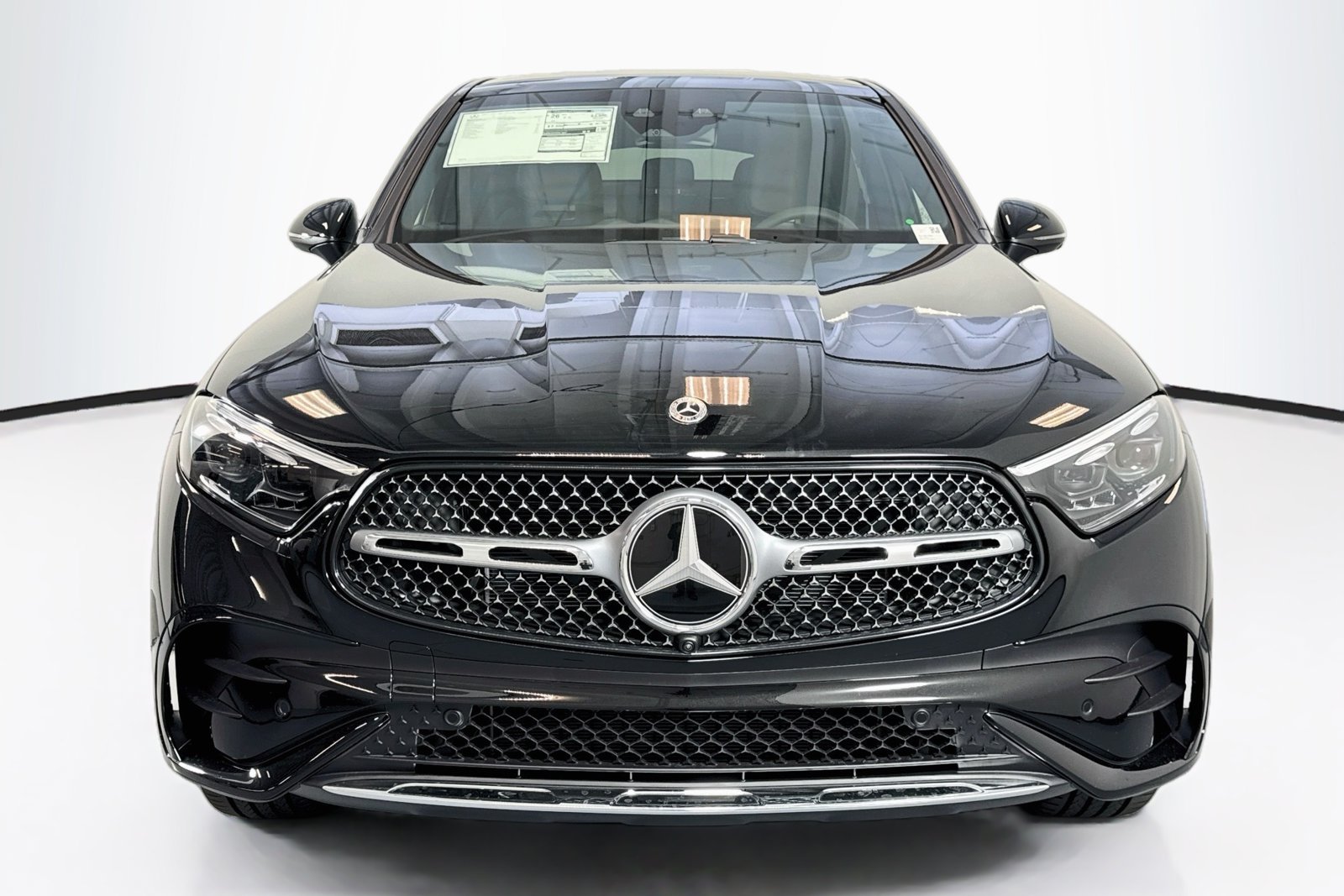 New 2027 Obsidian Black Metallic Mercedes-Benz GLC 300 image 2