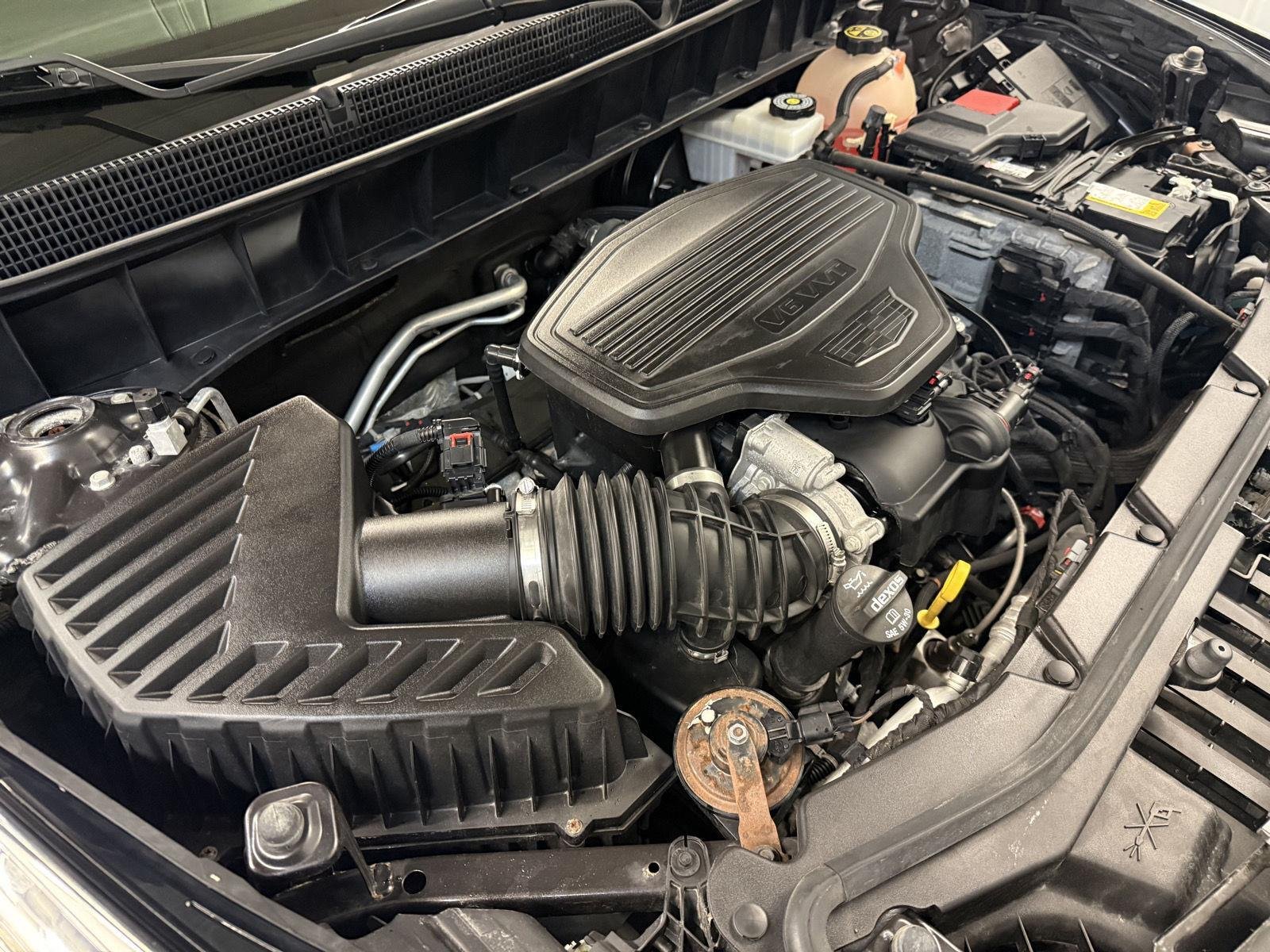 Used 2019 BLACK CADILLAC PREMLUX image 44