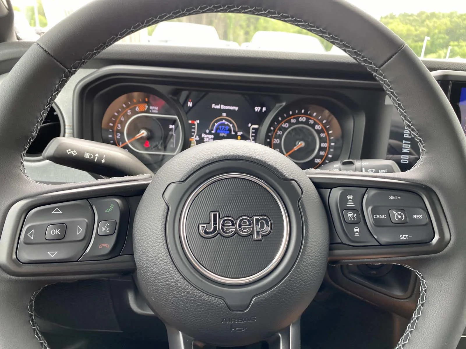 New 2026 Bright White Clear-Coat Exterior Paint Jeep Sport S image 13
