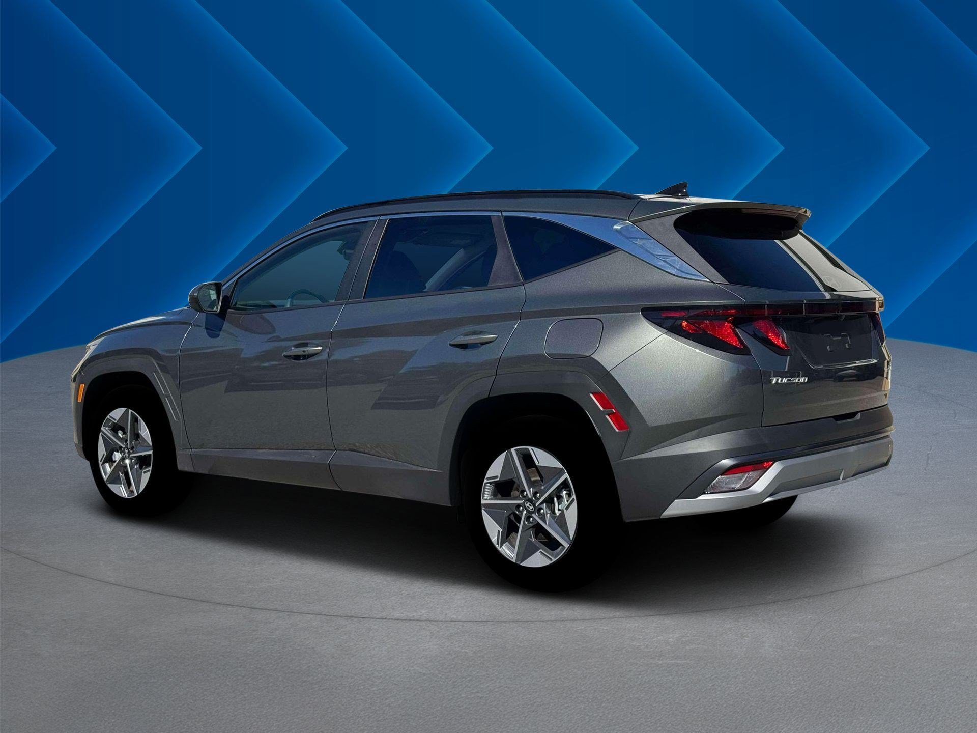 New 2026 Amazon Gray Hyundai SEL AWD image 4
