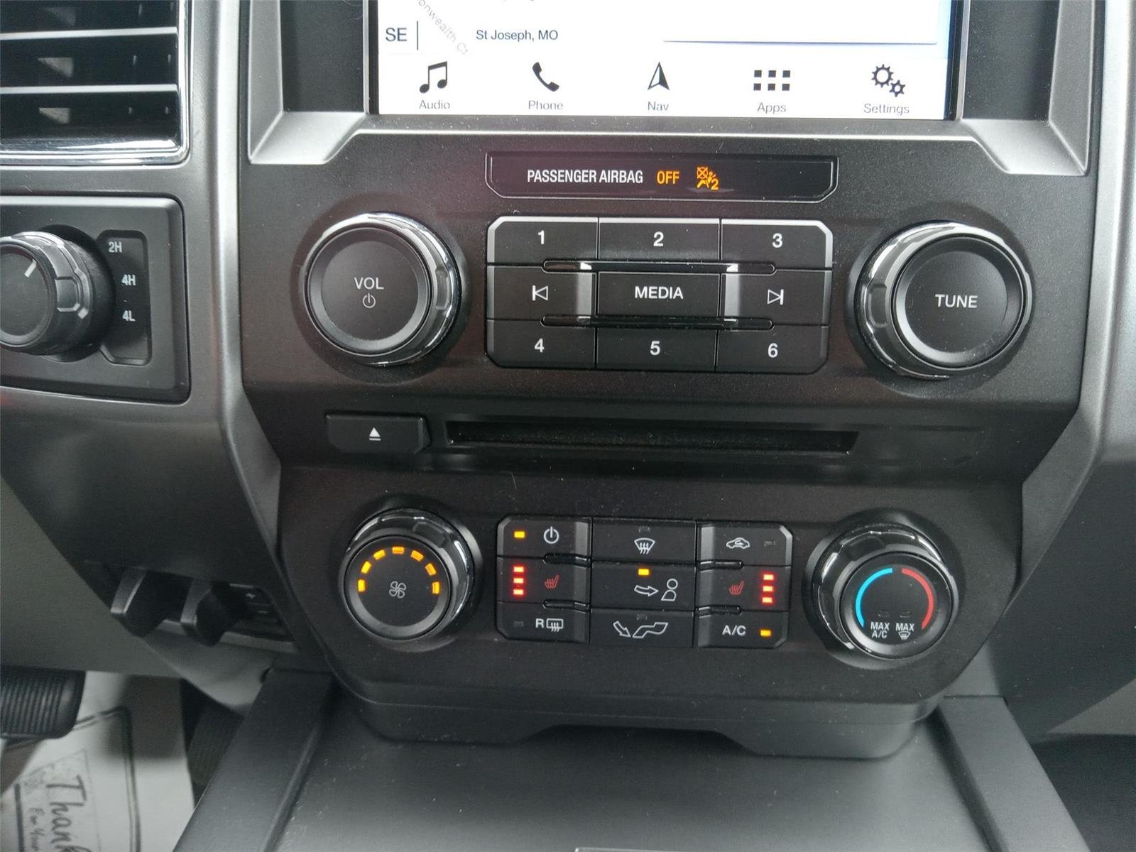 Used 2018 Red Ford XLT image 20