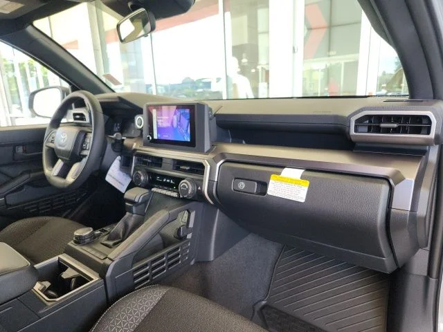 New 2026 Cutting Edge Toyota SR5 image 26