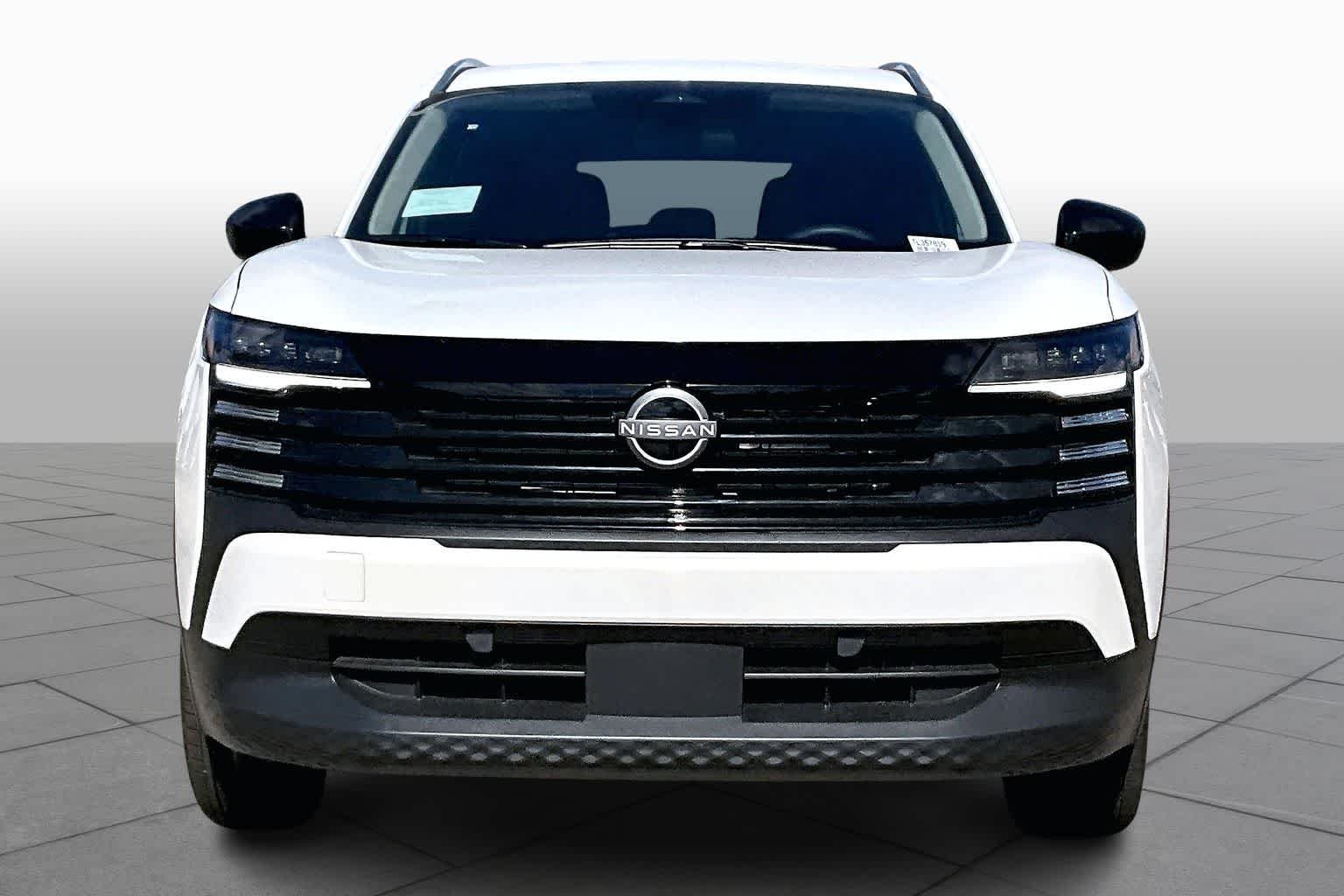 Used 2026 Aspen White Tricoat Nissan SV image 3