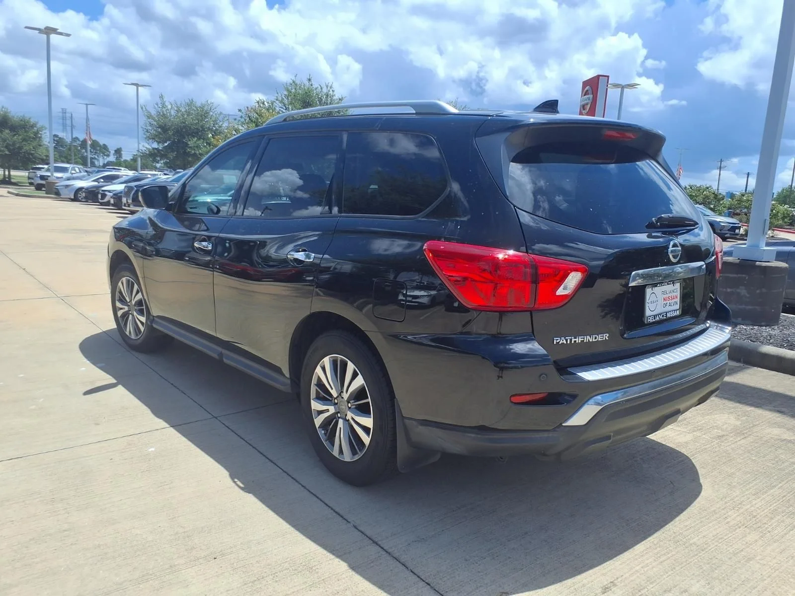 Used 2020 Black Nissan S image 4