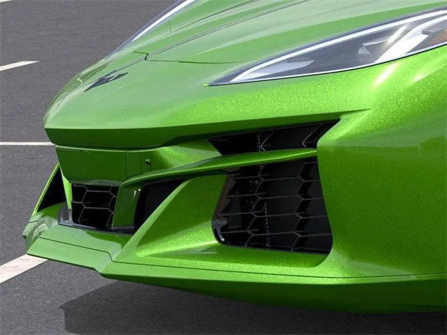 New 2026 Roswell Green Metallic Chevrolet 2LZ image 13