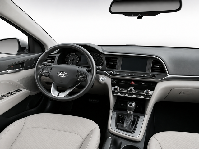 Used 2019 Silver Hyundai Value Edition image 15