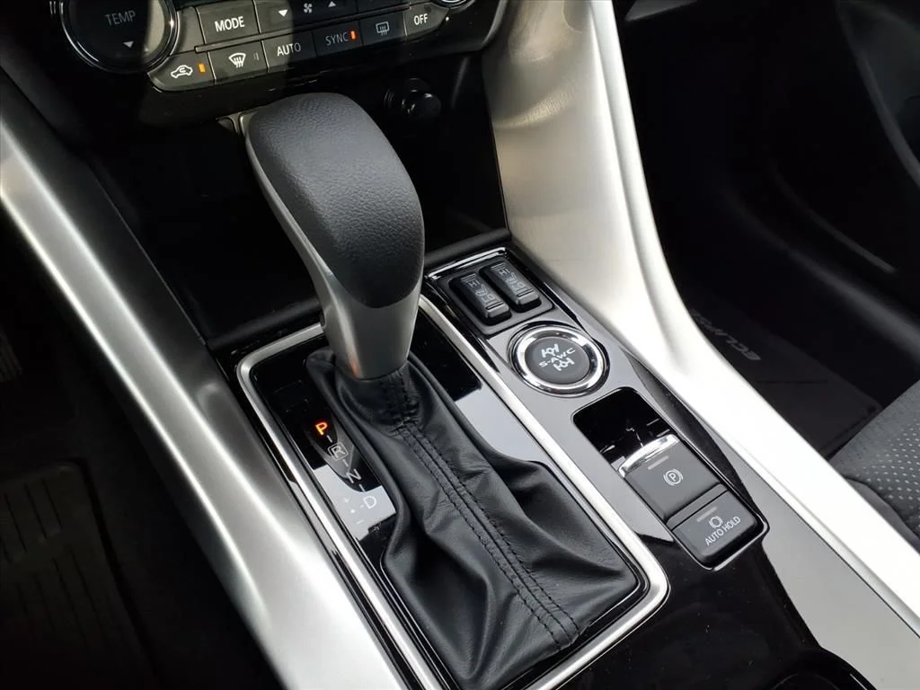 2026 Mitsubishi Eclipse Cross SE - Photo 14