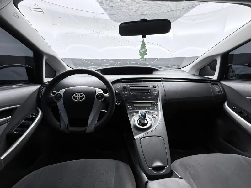 Used 2011 Silver Toyota Two Hatchback 4D image 24
