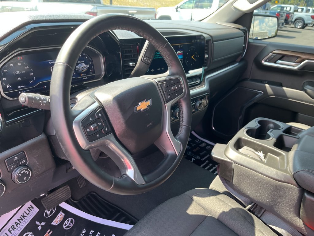 Used 2024 Gray Chevrolet LT image 15