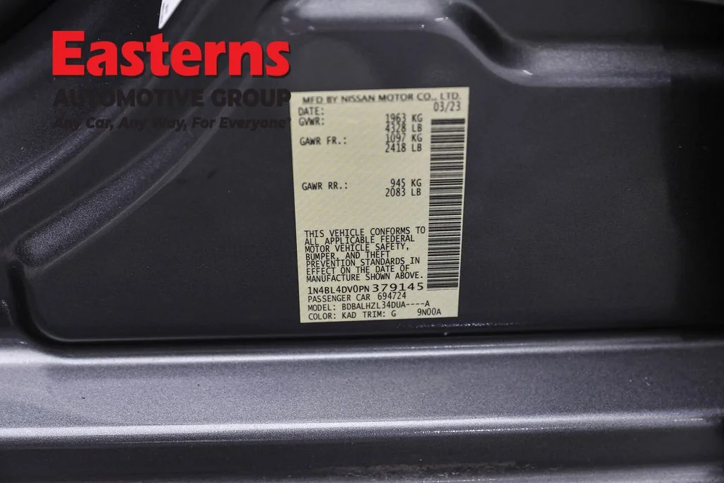 Used 2023 Gray Nissan 2.5 SV image 35