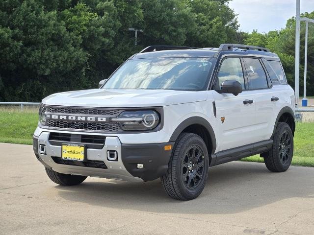 New 2026 Oxford White Ford Badlands® image 22